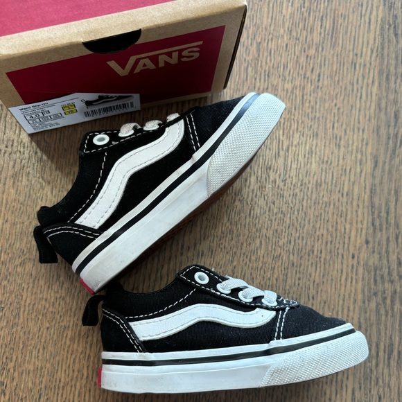 VANS WARD SLIP-ON SIZE 4 - Picture 6 of 6